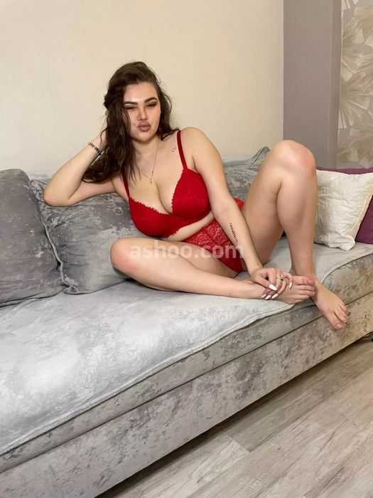 Безопасность и удовольствие: Как правильно заказать куртизанку